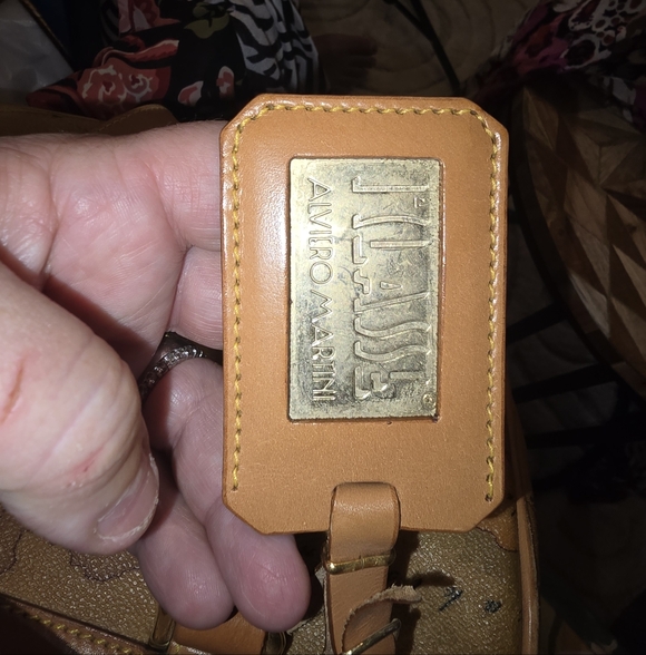 Vintage Map Print Handbag by Alviero Martini - Picture 8 of 13